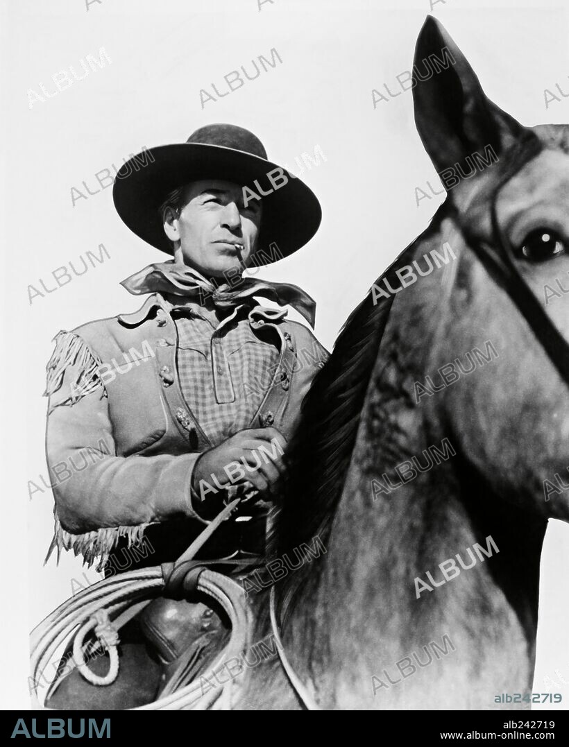 GARY COOPER in THE WESTERNER, 1940, directed by WILLIAM WYLER. Copyright UNITED ARTISTS/SAMUEL GOLDWYN.