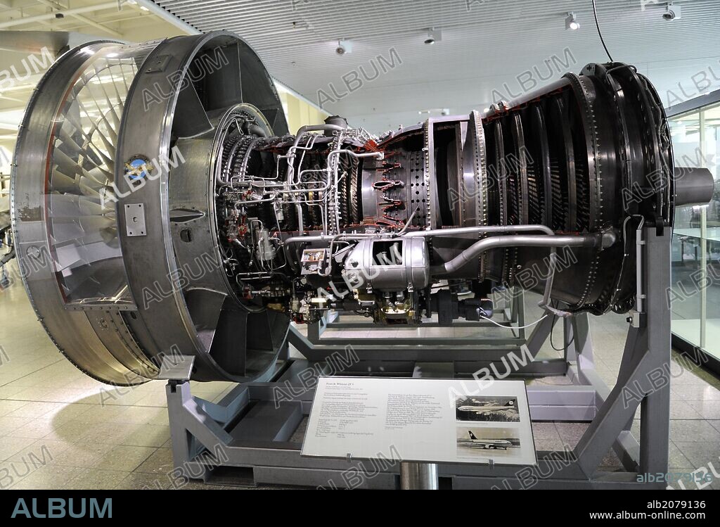 The Pratt & Whitney JT9D engine was the first high bypass ratio jet engine to power a wide-body aircraft. Its initial application was the Boeing 747-100, the original "Jumbo Jet". The internal structure of the JT9D. Deutches Museum. Munich. Germany.