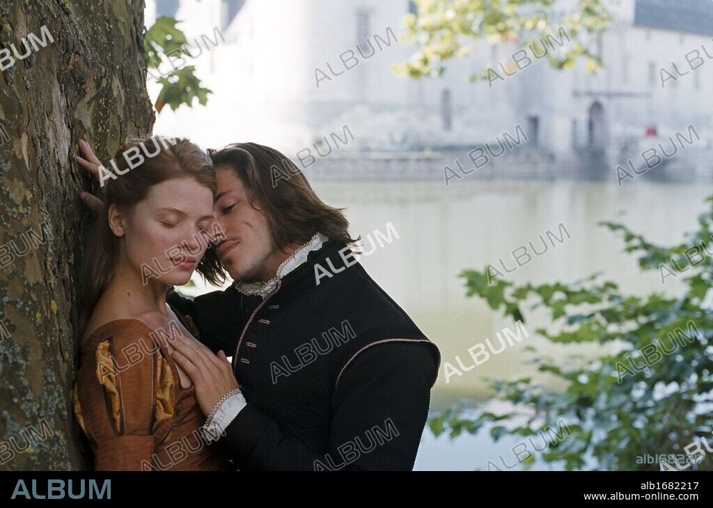 GASPARD ULLIEL et MELANIE THIERRY dans LA PRINCESSE DE MONTPENSIER, 2010, réalisé par BERTRAND TAVERNIER. Copyright PARADIS FILMS.