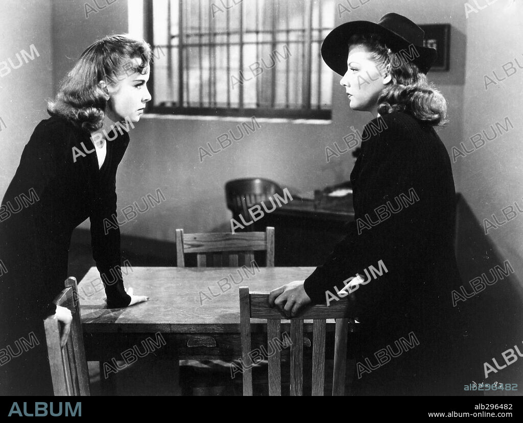 ANN SHERIDAN y IDA LUPINO en LA PASIÓN CIEGA, 1940 (THEY DRIVE BY NIGHT), dirigida por RAOUL WALSH. Copyright WARNER BROTHERS.