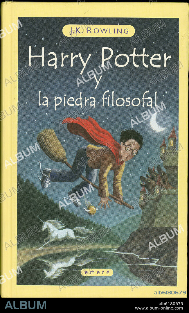 J K ROWLING (1965-) JOANNE ROWLING. PORTADA DE HARRY POTTER Y LA PIEDRA FILOSOFAL - 1999.