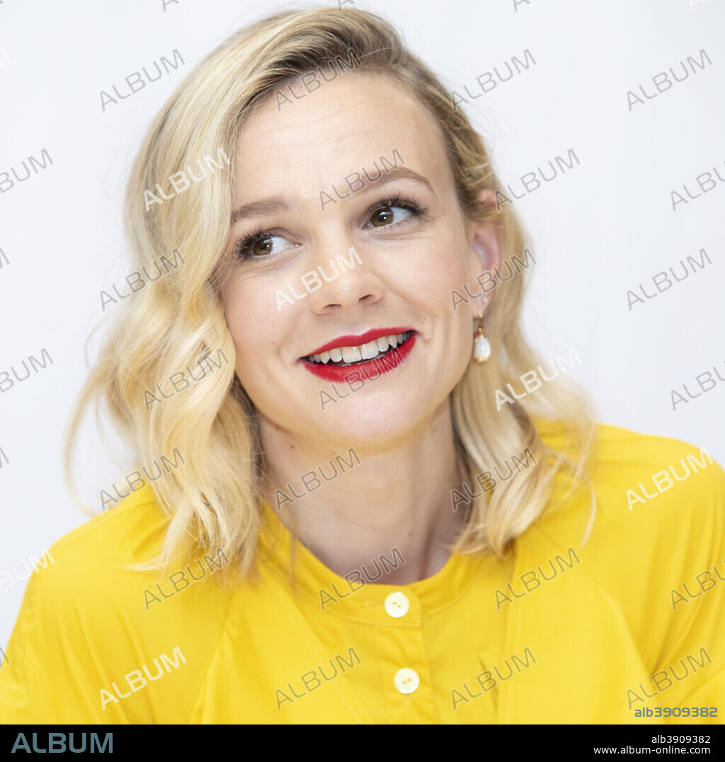 CAREY MULLIGAN. September 10, 2018 - Toronto, Canada - CAREY MULLIGAN promotes the movie 'Wildlife' during Toronto Film Festival. (Credit Image: © Armando Gallo/ZUMA Studio). 10/09/2018