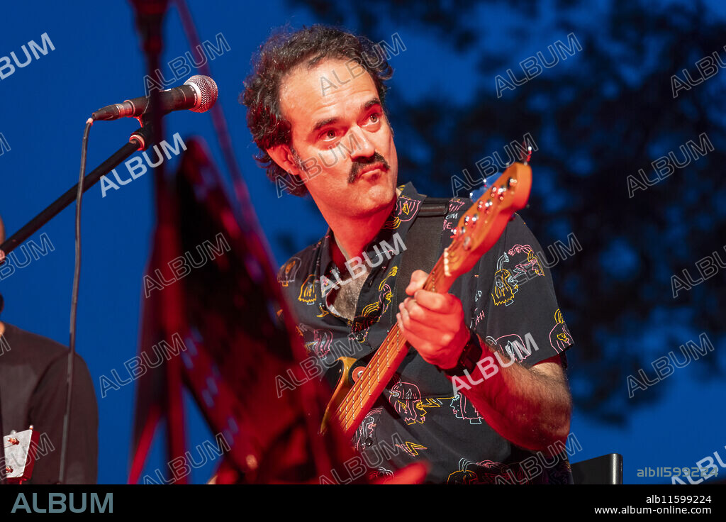 Blaumut in concert, La Lluna in Vers, Consolació, Sant Joan Blaumut, Mallorca, Balearic Islands, Spain.