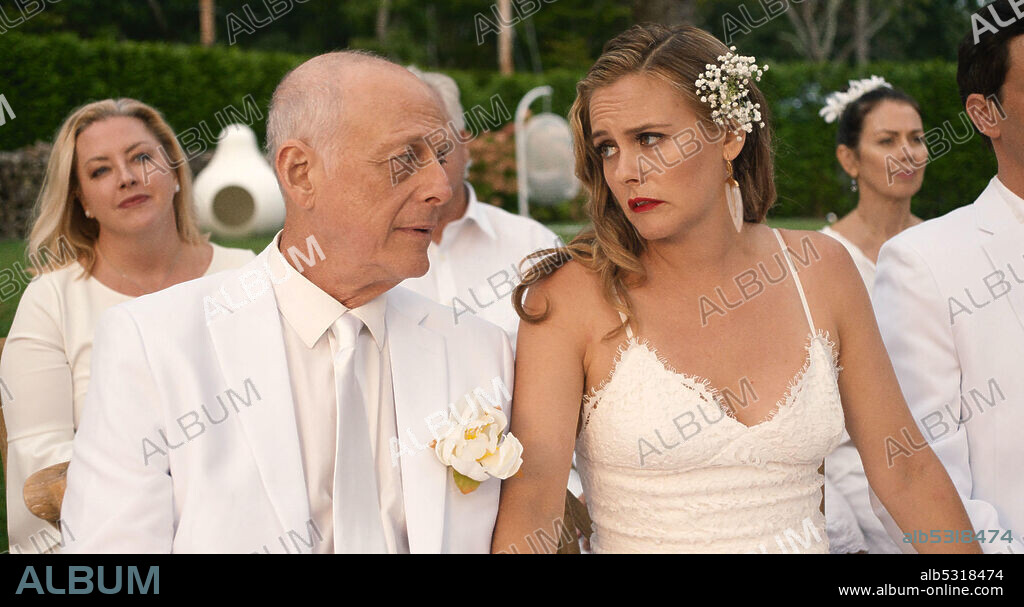 ALICIA SILVERSTONE dans SISTER OF THE GROOM, 2020, réalisé par AMY MILLER GROSS. Copyright Mandorla Productions.