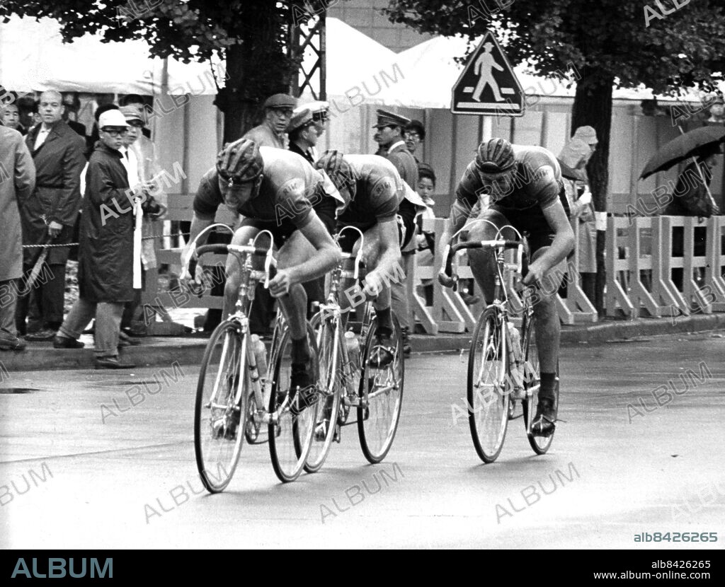 ARKIV 1968. Fåglum-Bröderna, Gösta, Erik och Sture Pettersson.. Foto:Pressens Bild Kod:190. SCANPIX SWEDEN.