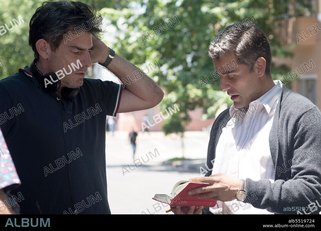 CHRIS WEITZ y OSCAR ISAAC en OPERACION FINAL, 2018 (OPERATION FINALE), dirigida por CHRIS WEITZ. Copyright Automatik Entertainment / Metro-Goldwyn-Mayer.