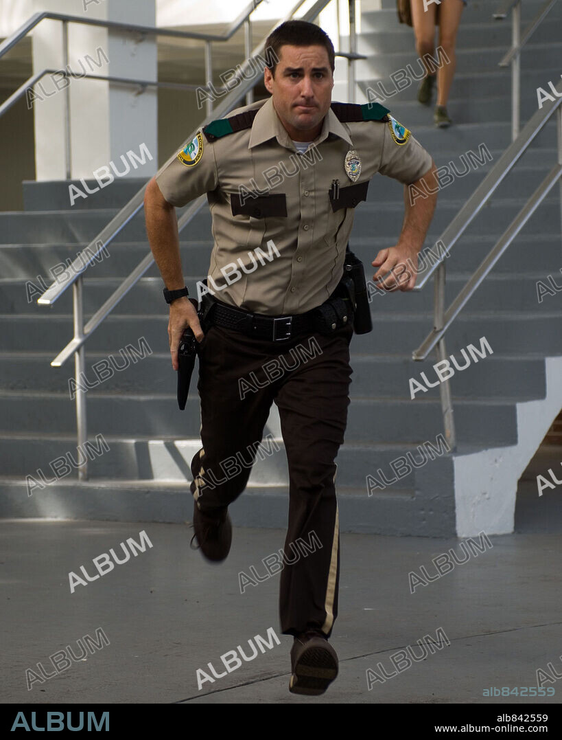 LUKE WILSON in HOOT, 2006, directed by WIL SHRINER. Copyright NEW LINE PRODUCTIONS / WATSON, GLEN.