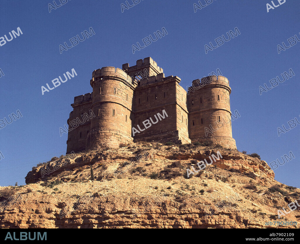 AUTOR LIBRE 01307. TORRE DE SALAMANCA CONSTRUIDA POR EL GENERAL SALAMANCA EN LA TERCERA GUERRA CARLISTA - 1874.