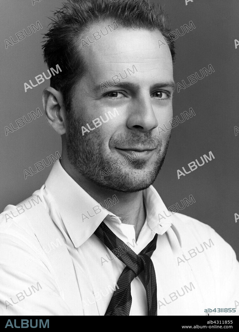 BRUCE WILLIS in MOONLIGHTING, 1985. Copyright ABC. - Album alb4311855