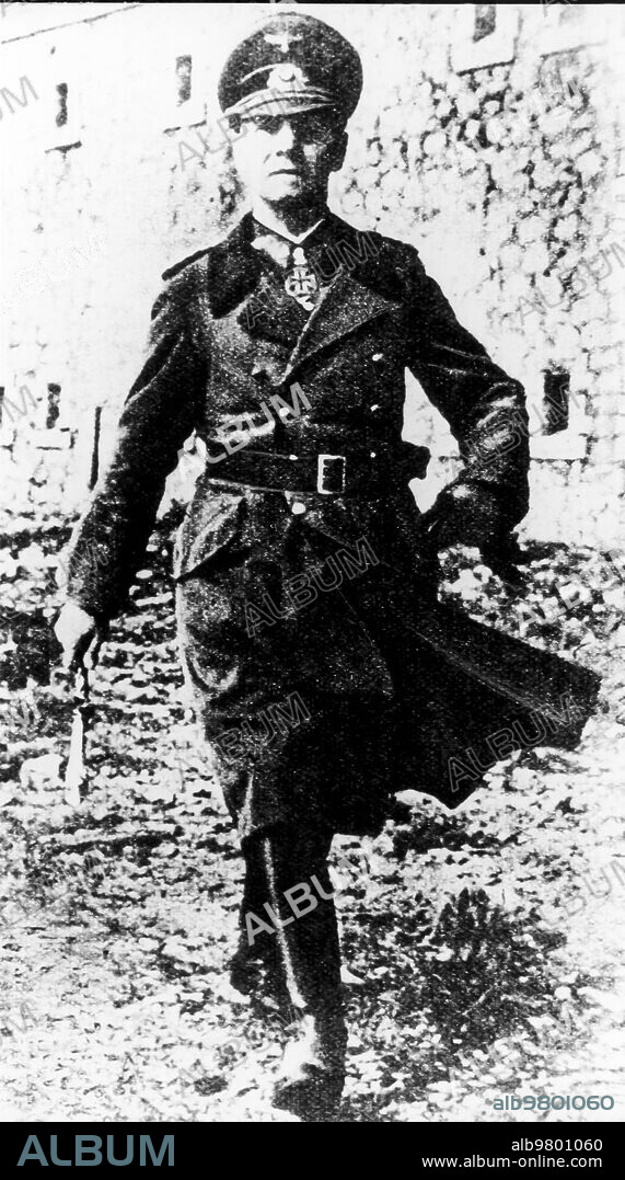 Erwin Johannes Eugen Rommel.