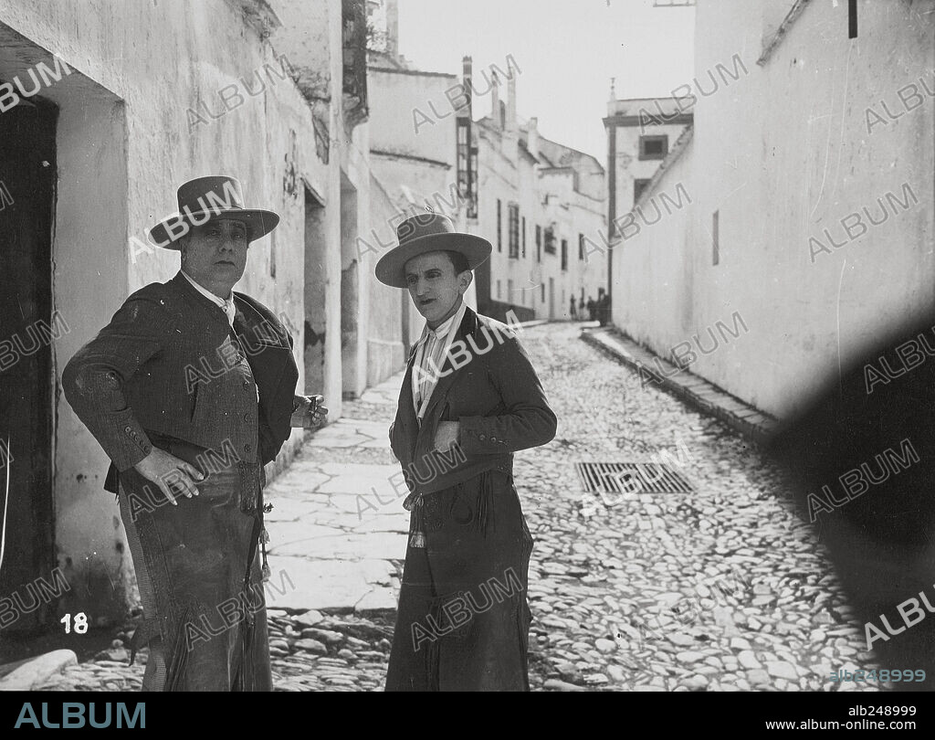 EL NIÑO DE LAS COLES, 1934, directed by JOSE GASPAR.