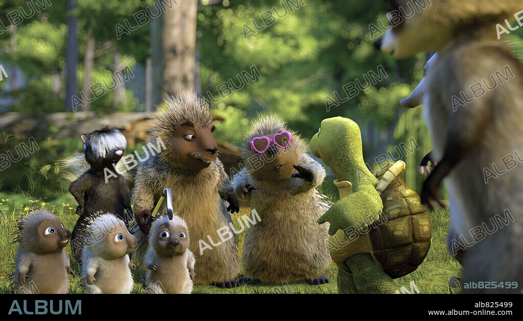 VECINOS INVASORES, 2006 (OVER THE HEDGE), dirigida por KAREY KIRKPATRICK y TIM JOHNSON. Copyright DREAMWORKS.