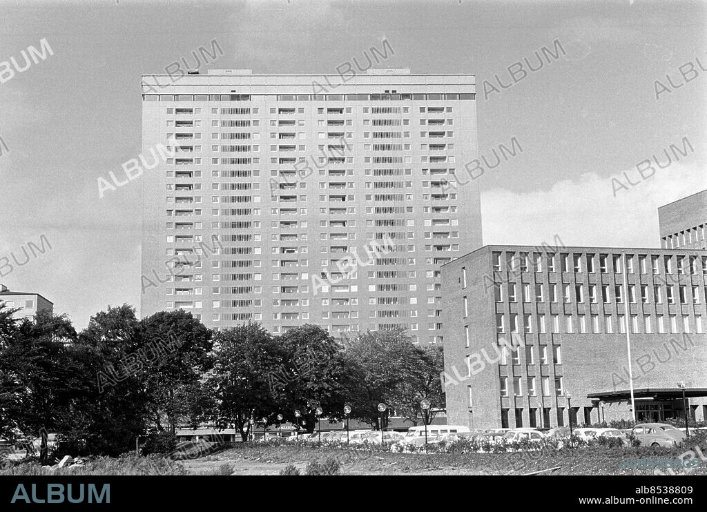 Restaurangen Översten på toppen av Kronprinsen, Malmö, 1965.. Foto: Lennart Gullberg / Sydsvenskan / IBL Bildbyrå.