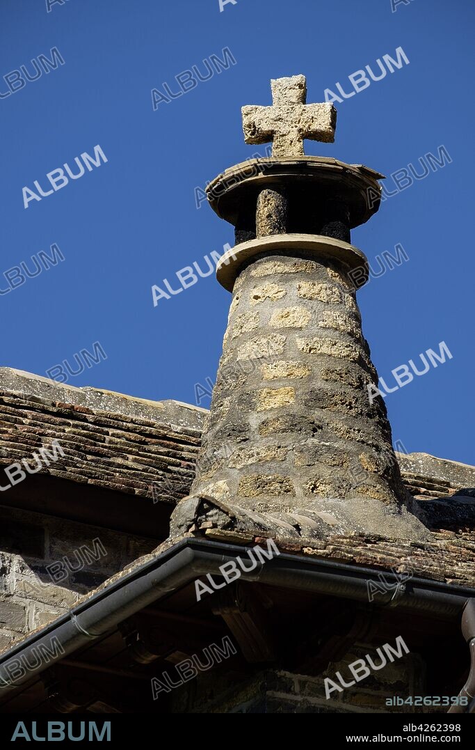 Witch's chimney with a cross, Jasa, cordillera pirenaica, provincia de Huesca, Aragón , Spain, europe.