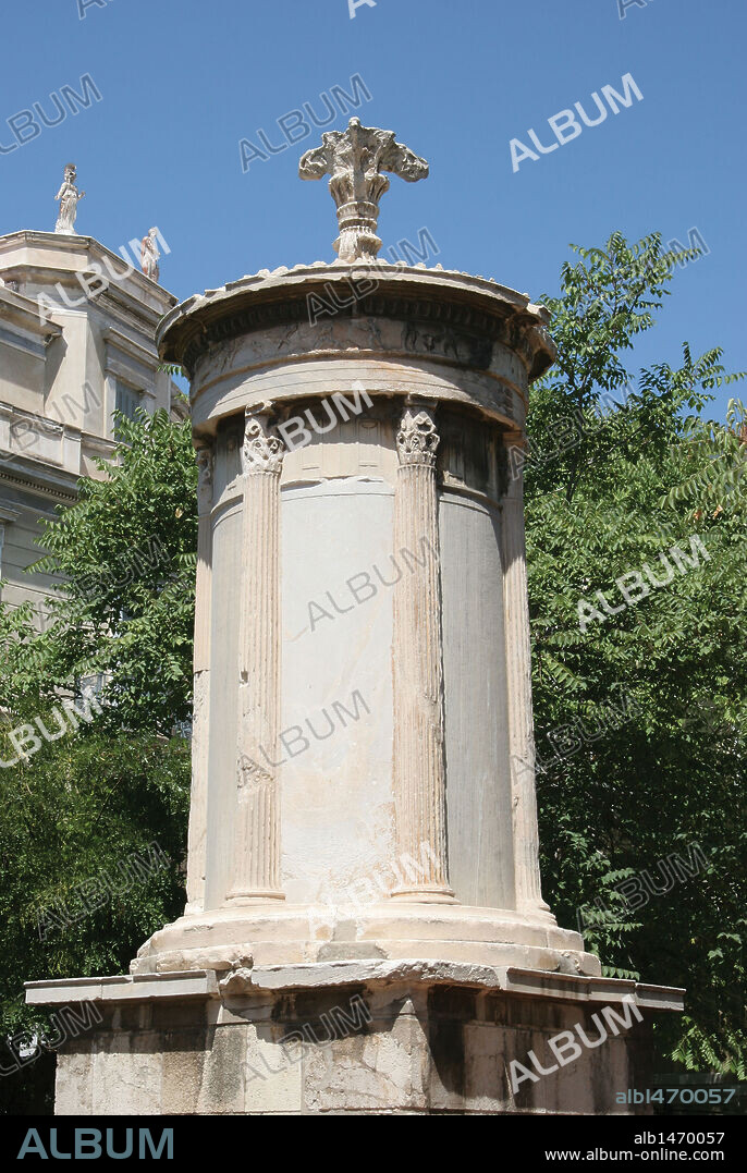 ARTE GRIEGO. LINTERNA DE LYSICRATES (aproximadamente 334 a. C.) Monumento del período clásico, de forma cilíndrica que conmemora un éxito teatral. ATENAS. Grecia.