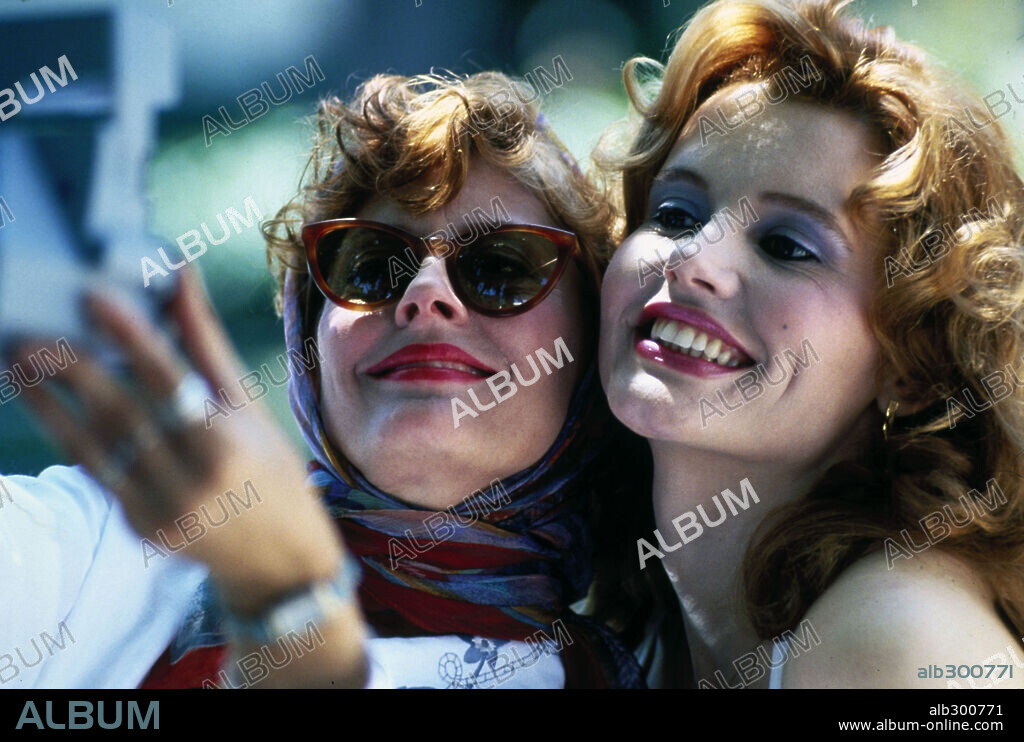 GEENA DAVIS y SUSAN SARANDON en THELMA Y LOUISE, 1991 (THELMA & LOUISE), dirigida por RIDLEY SCOTT. Copyright M.G.M/PATHE.