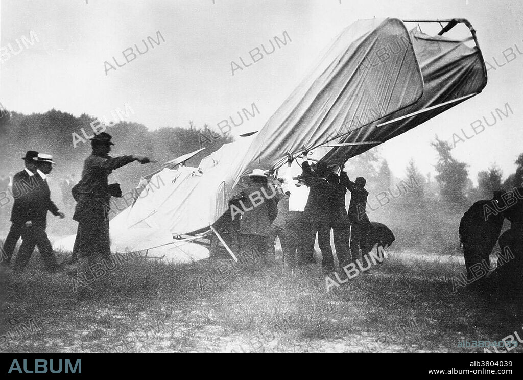 Tragedy struck the Wright brothers during a flight on September 17, 1908, when the right propeller on the 1908 Wright Flyer fouled a guy wire, causing the plane to crash. Orville Wright was seriously injured, while Lt. Thomas E. Selfridge, along on the flight as a passenger, was fatally injured, thus becoming the first person to die as the result of an airplane accident.