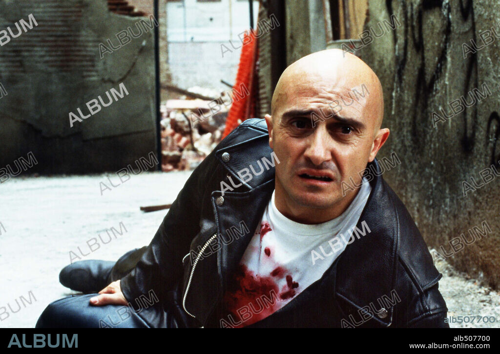PEPE VIYUELA en DI QUE SI, 2004, dirigida por JUAN CALVO. Copyright COLUMBIA FILMS PRODUCTIONS.