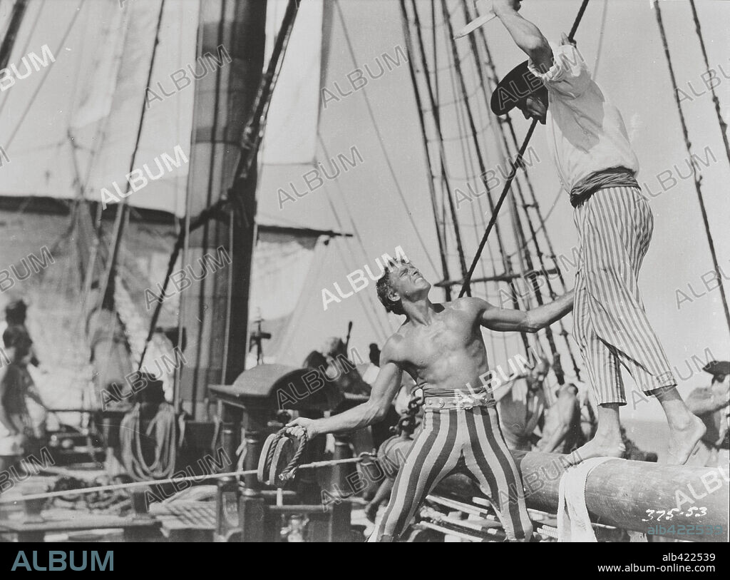 BURT LANCASTER en EL TEMIBLE BURLÓN, 1952 (THE CRIMSON PIRATE), dirigida por ROBERT SIODMAK. Copyright WARNER BROTHERS.