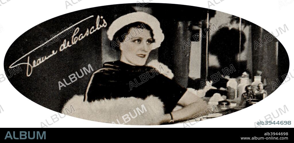 Jeanne de Casalis (1897-1966), Basutoland-born British actress of stage, radio, and film, 1935. A print from the photo album Popular Personalities, issued for Piccadilly Juniors Oval Photos, 1935.