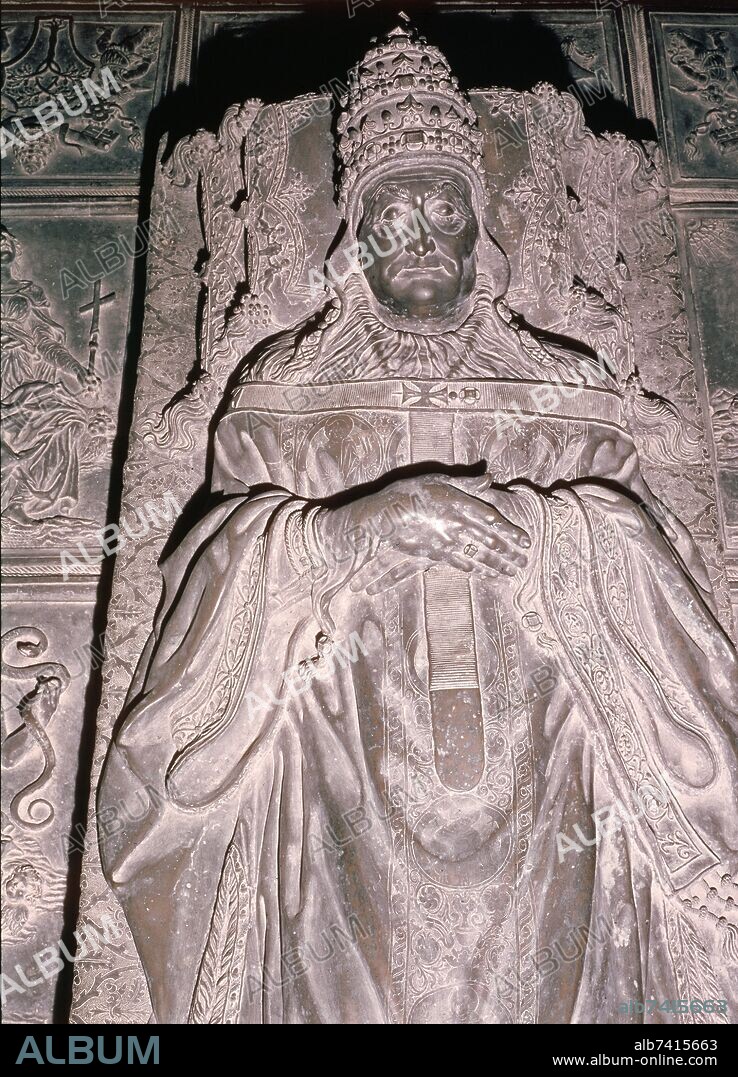 ANTONIO DE POLLAIOLO (1432-1498). DETALLE DEL MONUMENTO FUNEBRE A SIXTO IV - SIGLO XV - RENACIMIENTO ITALIANO.