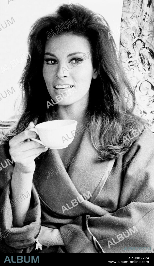 Raquel welch, 1966.