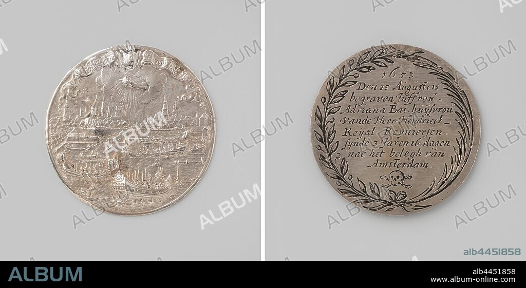 Siege of Amsterdam and the death of Adriana Bas, wife of Hendrick Reael Reyniersen in Amsterdam, Bronze Medal. Front: view of Amsterdam and ships on the Amstel, above it hand out of clouds with heart and coat of arms of the city with pennants and inscriptions. Reverse: inscription above skull, inside palm and olive branch, Amsterdam, Adriana Bas, anonymous, 1653, bronze (metal), engraving, d 6.5 cm × w 439 gr.