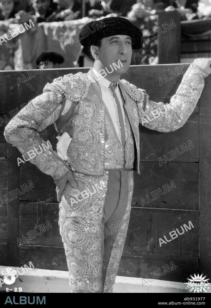 CURRITO DE LA CRUZ, 1936, dirigida por FERNANDO DELGADO. Copyright EDICI.