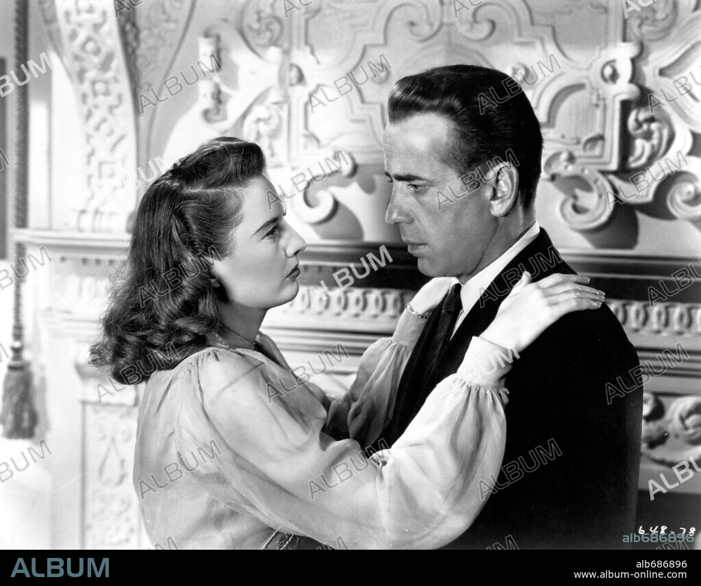 BARBARA STANWYCK and HUMPHREY BOGART in THE TWO MRS CARROLLS, 1947, directed by PETER GODFREY. Copyright WARNER BROTHERS.