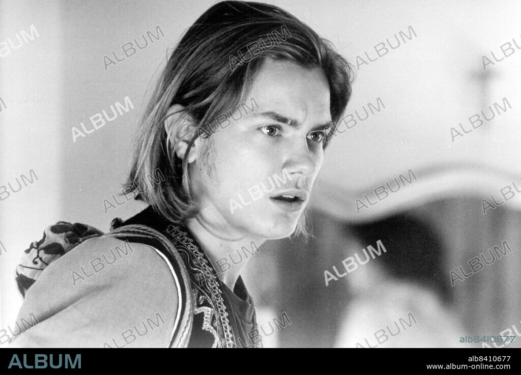 RIVER PHOENIX in I LOVE YOU TO DEATH, 1990, directed by LAWRENCE KASDAN. Copyright TRISTAR PICTURES.