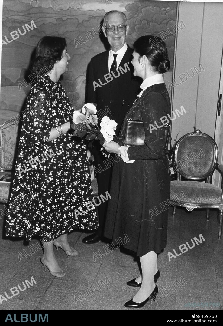 1900 . Grevinnan Sonja Bernadotte, drottning Silvia och greve Lennart Bernadotte.. Foto Stefan Lindblom / SCANPIX code 20360. ***BETALBILD***.