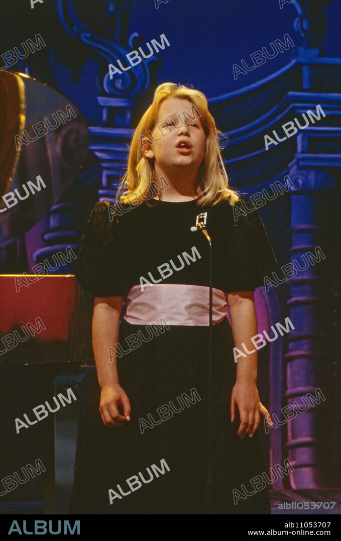 Sandra Schwarzhaupt, vocal miracle in childhood, Germany 1988.
