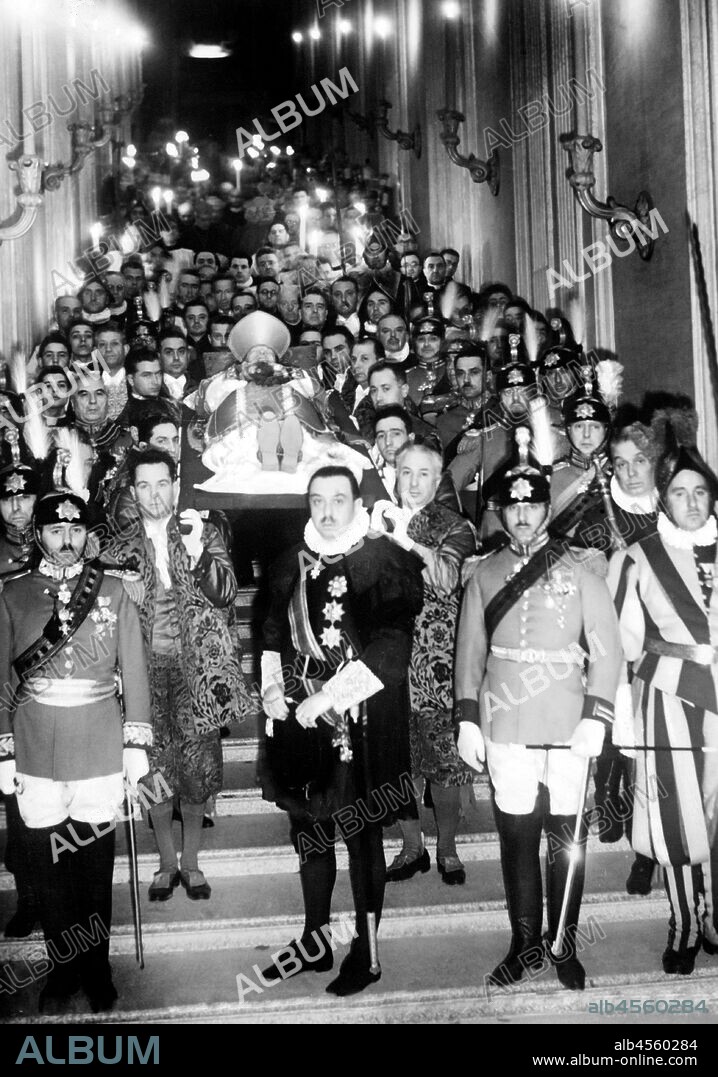 Pope pius XI. funeral. 1939.