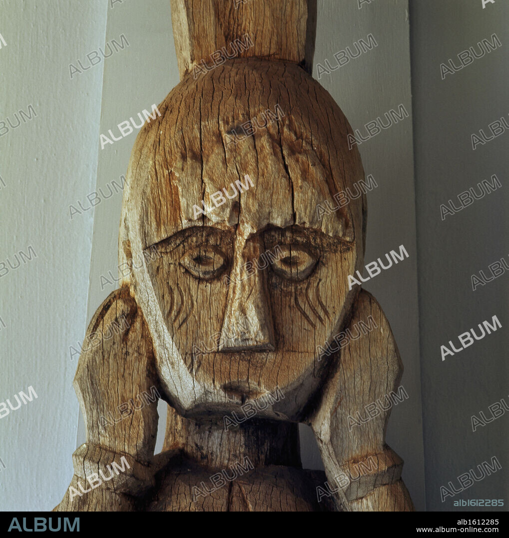 Woodcarving  Nigerian Art  National Museum, Lagos, Nigeria.