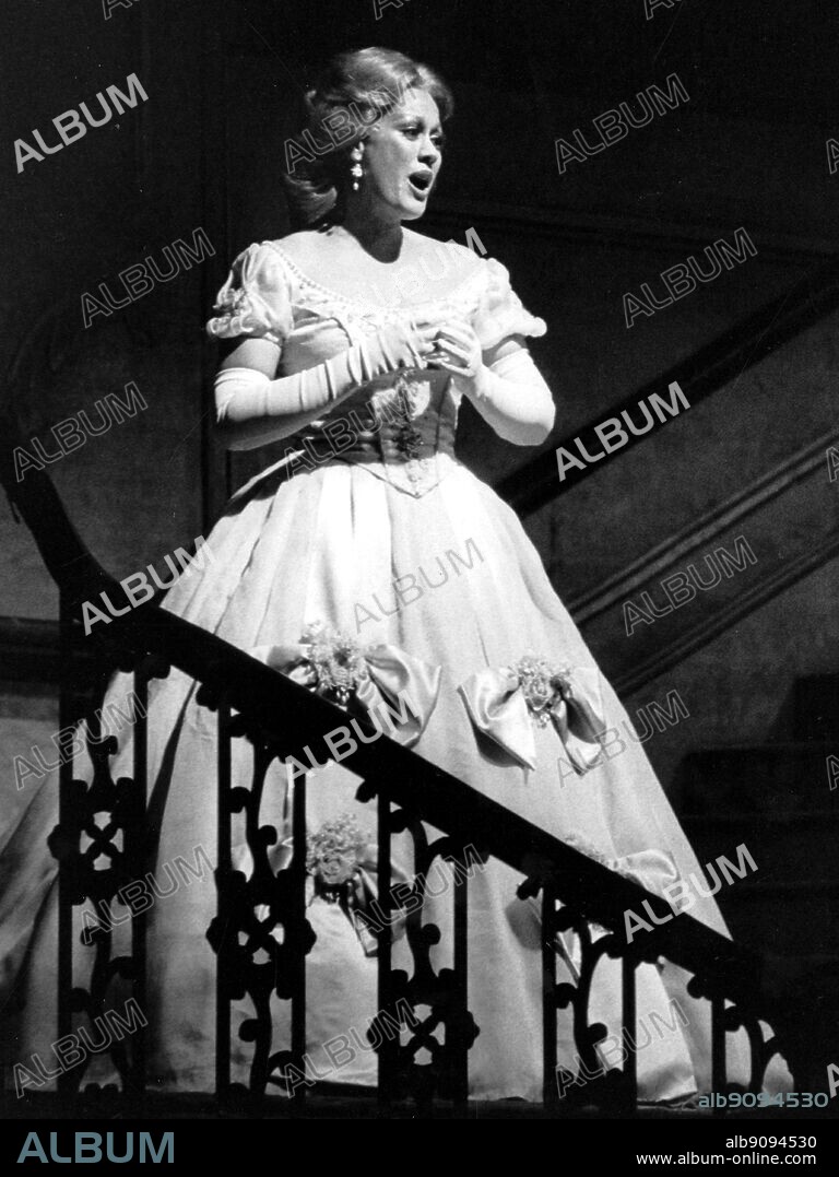 Kiri Te Kanawa in the title-role of Strauss's Arabella at Covent Garden.