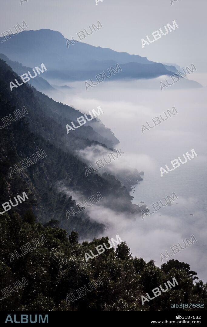 niebla sobre la costa de Valldemossa, Mallorca, balearic islands, spain, europe.