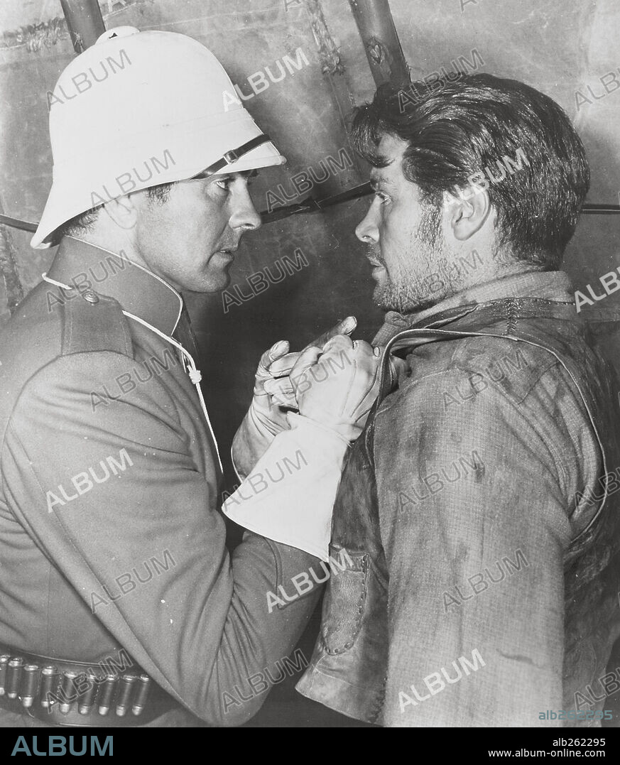TYRONE POWER en LA ÚLTIMA FLECHA, 1952 (PONY SOLDIER), dirigida por JOSEPH M. NEWMAN. Copyright 20TH CENTURY FOX.