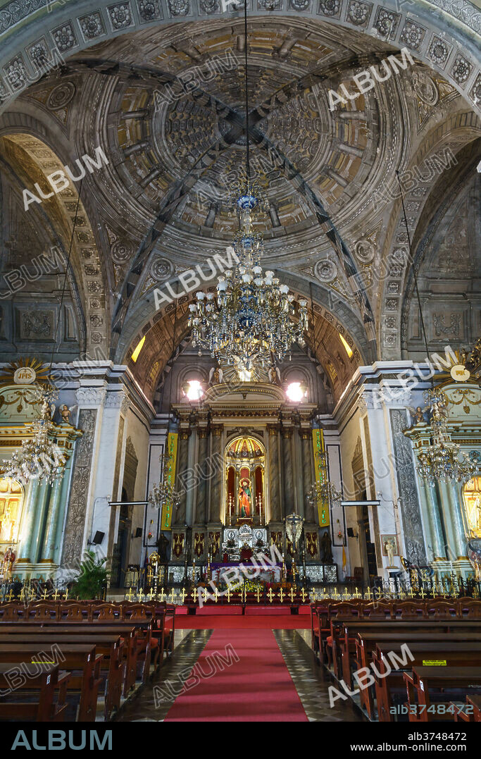 Interior of San Augustin Church, founded in 1571 by Augustinian Friars, Manila, Philippines, Southeast Asia, Asia.