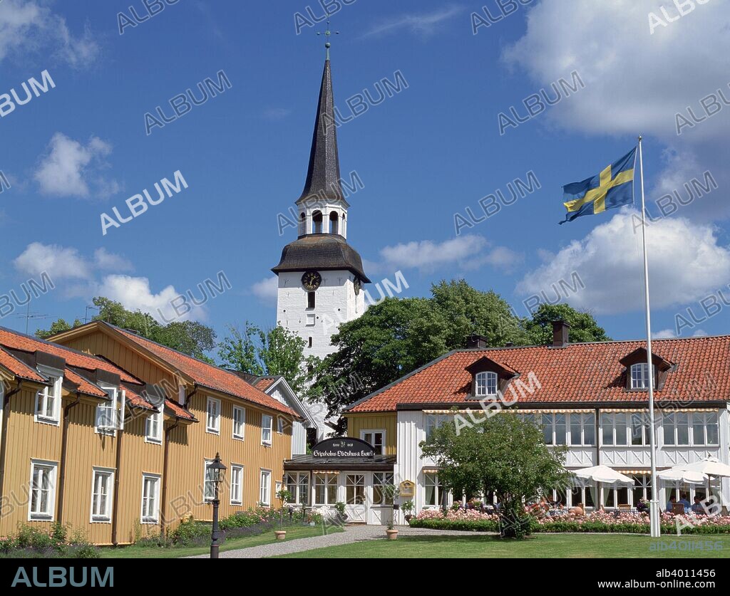 Gripsholm Vardshus and Hotel, Sweden's oldest inn, Mariefred, Sodermanland, Sweden. Formerly a monastery, Gripsholm Vardshus has been taking in guests since 1609.
