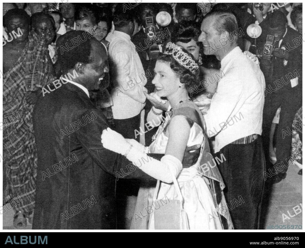 Ghana's president Kwame Nkrumah with Queen Elizabeth II of Great Britain. The Duke of Edinburgh dances nearby 1961.