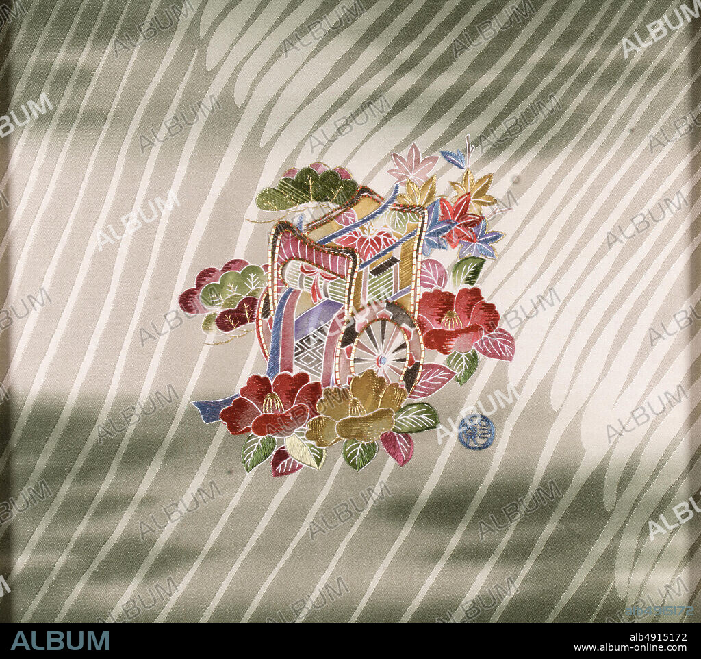 Young Yang Chung, Textile, Korea, Young Yang Chung (Korean, born 1936), 20th century, Korea, Silk, metallic thread; on silk, 9 x 10 1/2in. (22.9 x 26.7cm), Mounted: 15 1/4 x 16 5/16 x 2 in. (38.7 x 41.5 x 5.1 cm), Textiles-Embroidered.