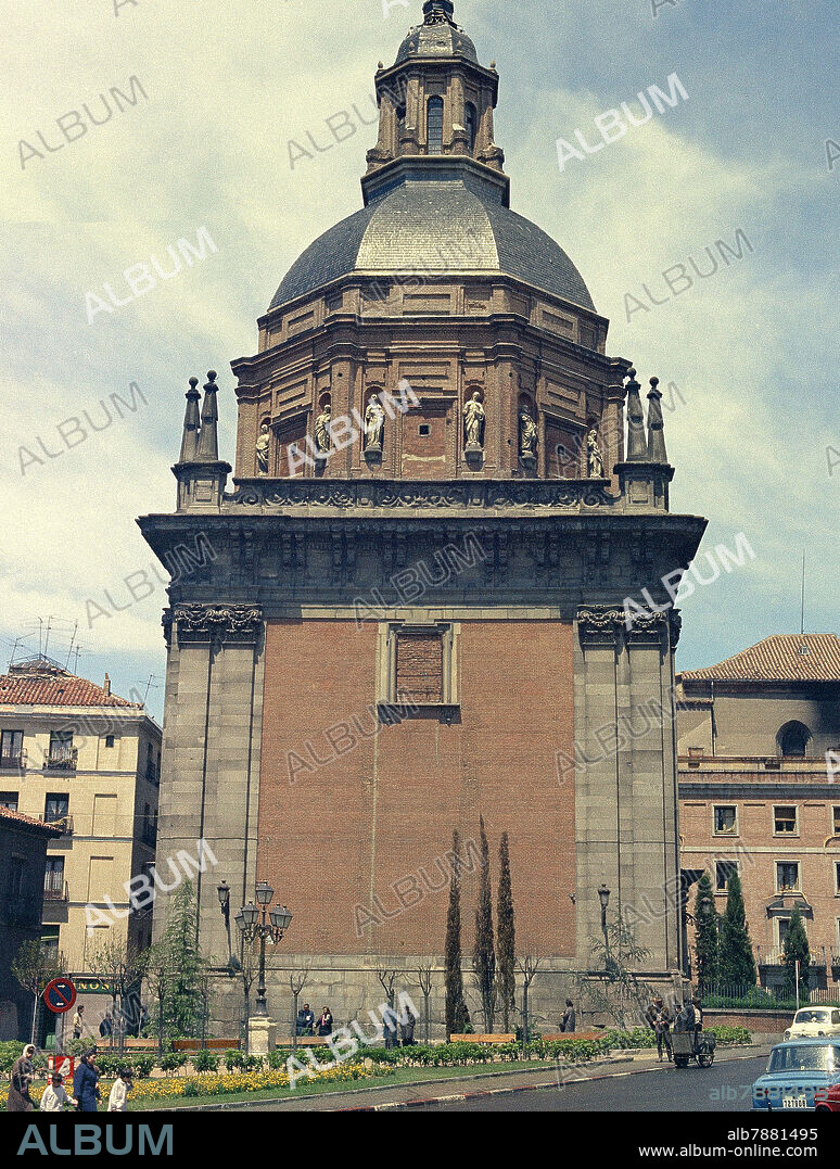 PEDRO DE LA TORRE 1596-1677 Y JOSE DE VILLARREAL (. CAPILLA DE SAN ISIDRO EN LA IGLESIA DE SAN ANDRES - SIGLO XVII - BARROCO ESPAÑOL - FOTO AÑOS 60.