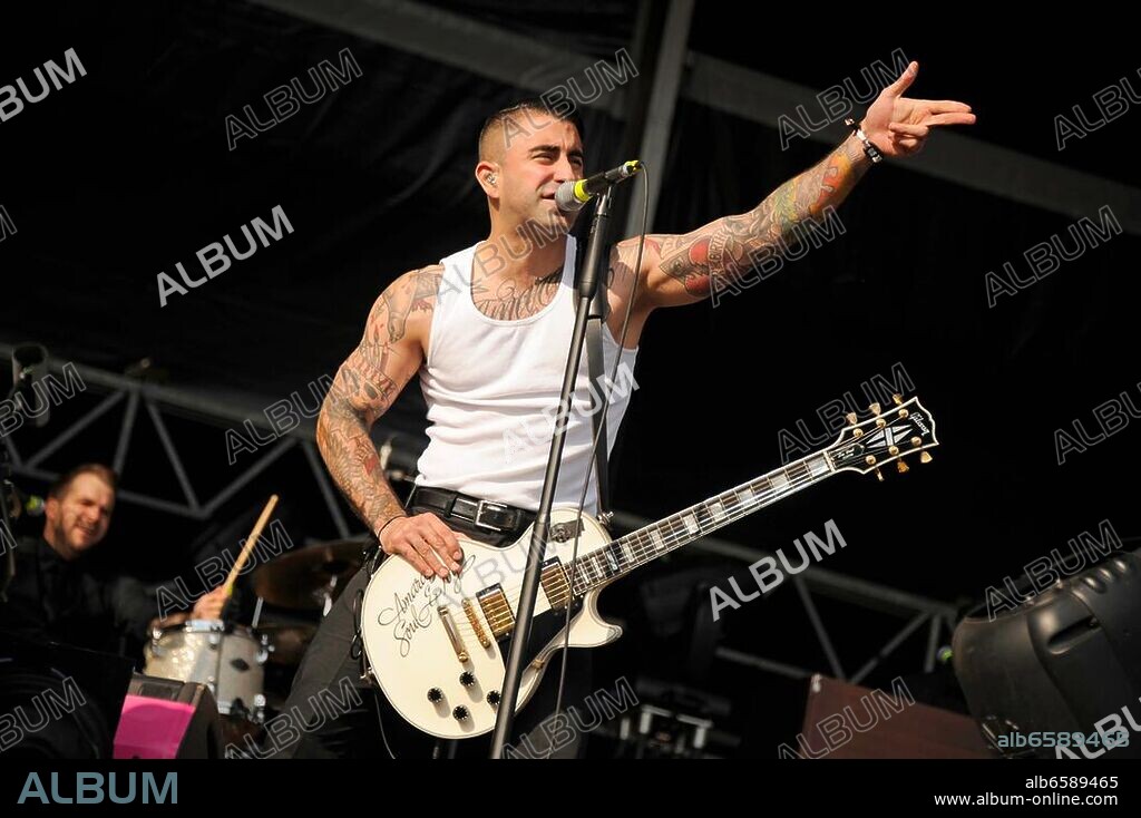 Broilers, die Broilers - die deutsche Punkrock-Band live beim Hurricane Festival 2012: Rock-und Alternative Open Air Festival in Scheessel auf dem Eichenring vom 22.-24.06.2012. |||KEINE PERSOENLIC.