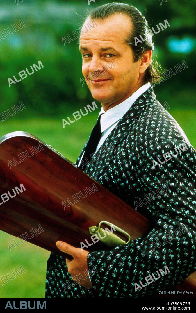 JACK NICHOLSON in THE WITCHES OF EASTWICK, 1987, directed by GEORGE MILLER. Copyright WARNER BROTHERS.
