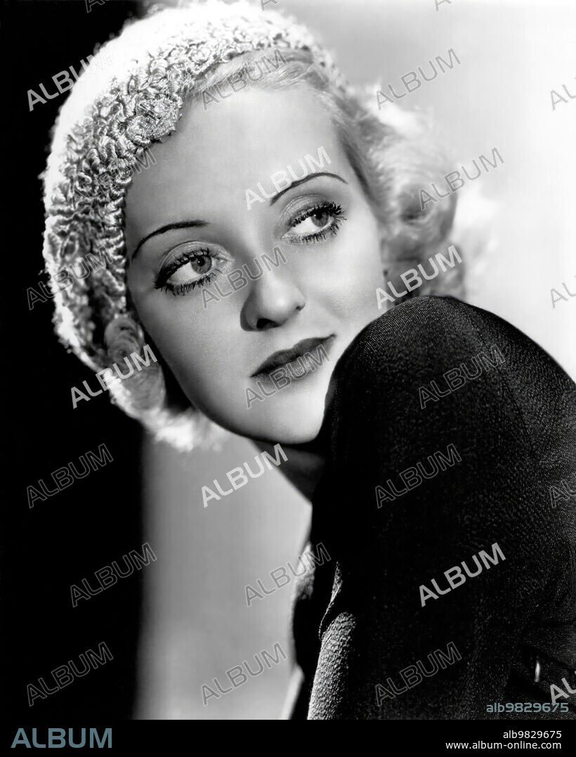 BETTE DAVIS en CAUTIVO DEL DESEO, 1934 (OF HUMAN BONDAGE), dirigida por JOHN CROMWELL. Copyright RKO.