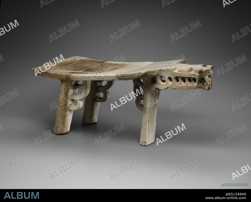 Metate or mortar, Stone, 30.48 × 34.29 × 81.28 cm (12 × 13 1/2 × 32 in.), Made in Costa Rica, Costa Rica, Nicoya, Atlantic Watershed, 4th5th period, Toys and Games.