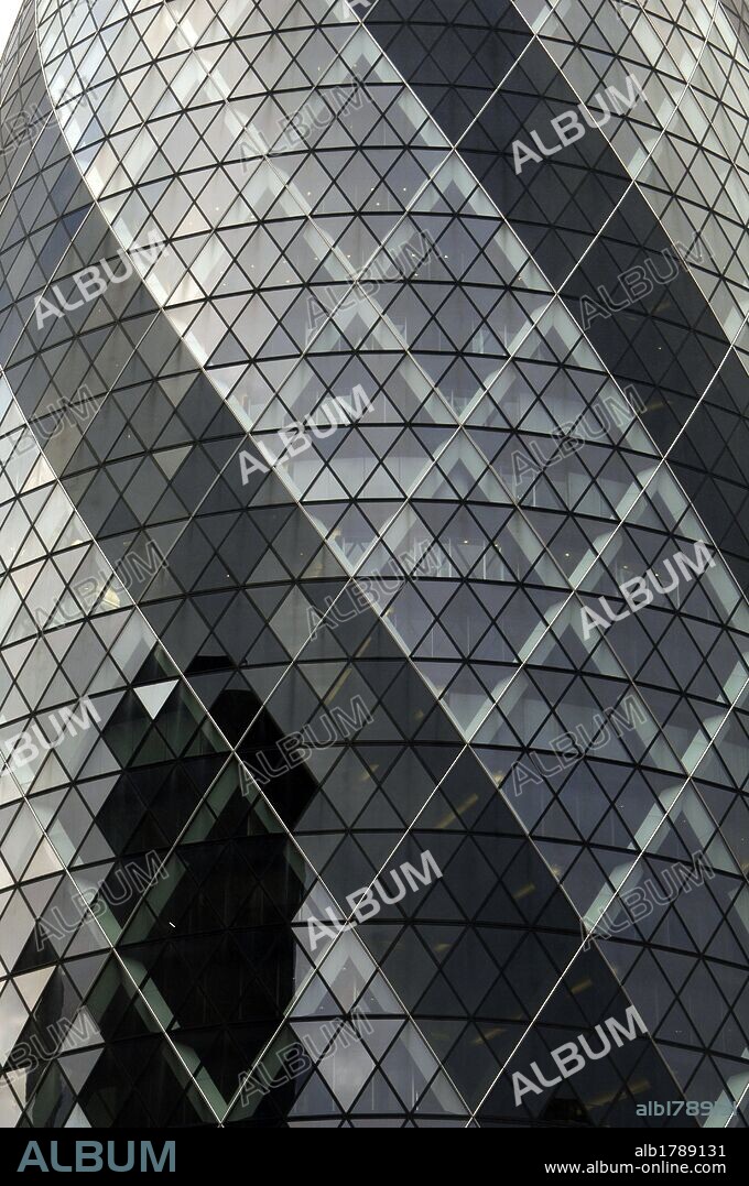 United Kingdom, England, London. 30 St. Mary Axe (Swiss Re Building) designed by Norman Foster (b. 1935). It was constructed between 2001 and 2003. Opened on April, 2004. Architectural detail.