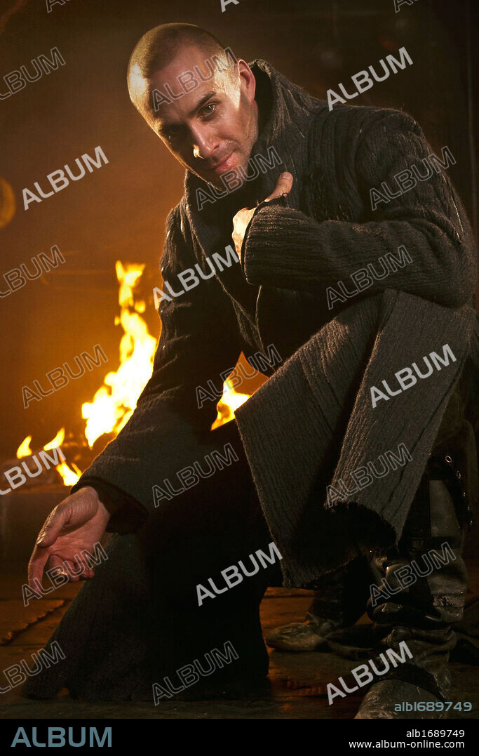 JOSEPH FIENNES in CAMELOT, 2011, directed by MIKAEL SALOMON and STEFAN SCHWARTZ. Copyright CBC.