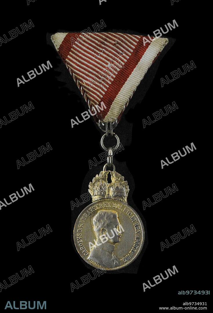 Austro-Hungarian Empire. Medal of Military Merit "Signum Laudis. Emperor Charles I (1887-1922). Established by Emperor Franz Joseph I of Austria on 12 March 1890. Latvian War Museum. Riga. Latvia.