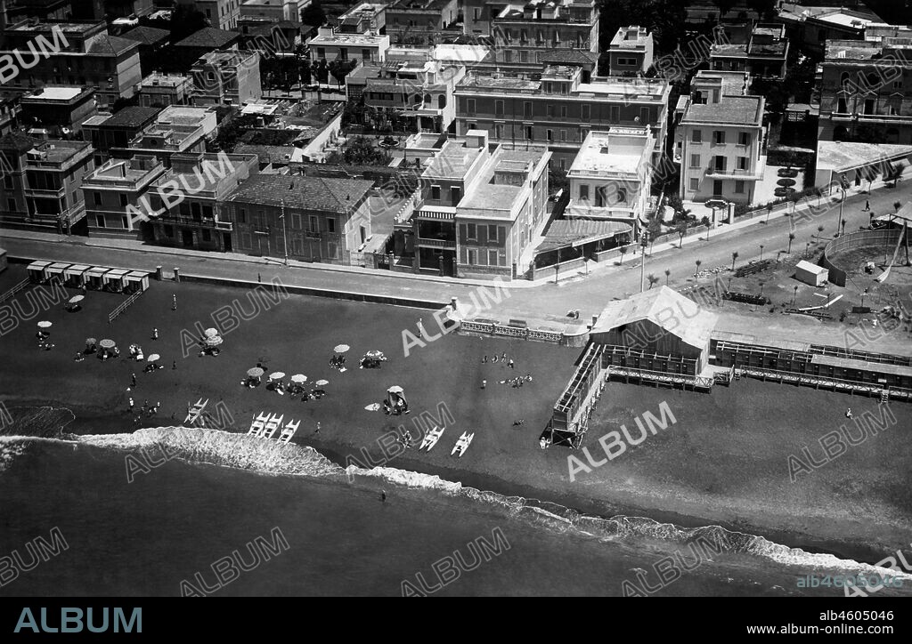 Lazio. aerial view of the beach of ladispoli. 1920-30.
